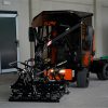 PaveJet S24 plattläggningsmaskin installerar sten på en byggarbetsplats.